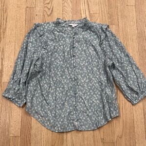 LC Lauren Conrad Blue Floral Button-Up Blouse